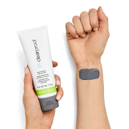 Mascarilla Facial de Limpieza Profunda con Carbón Clear Proof® Mary Kay®